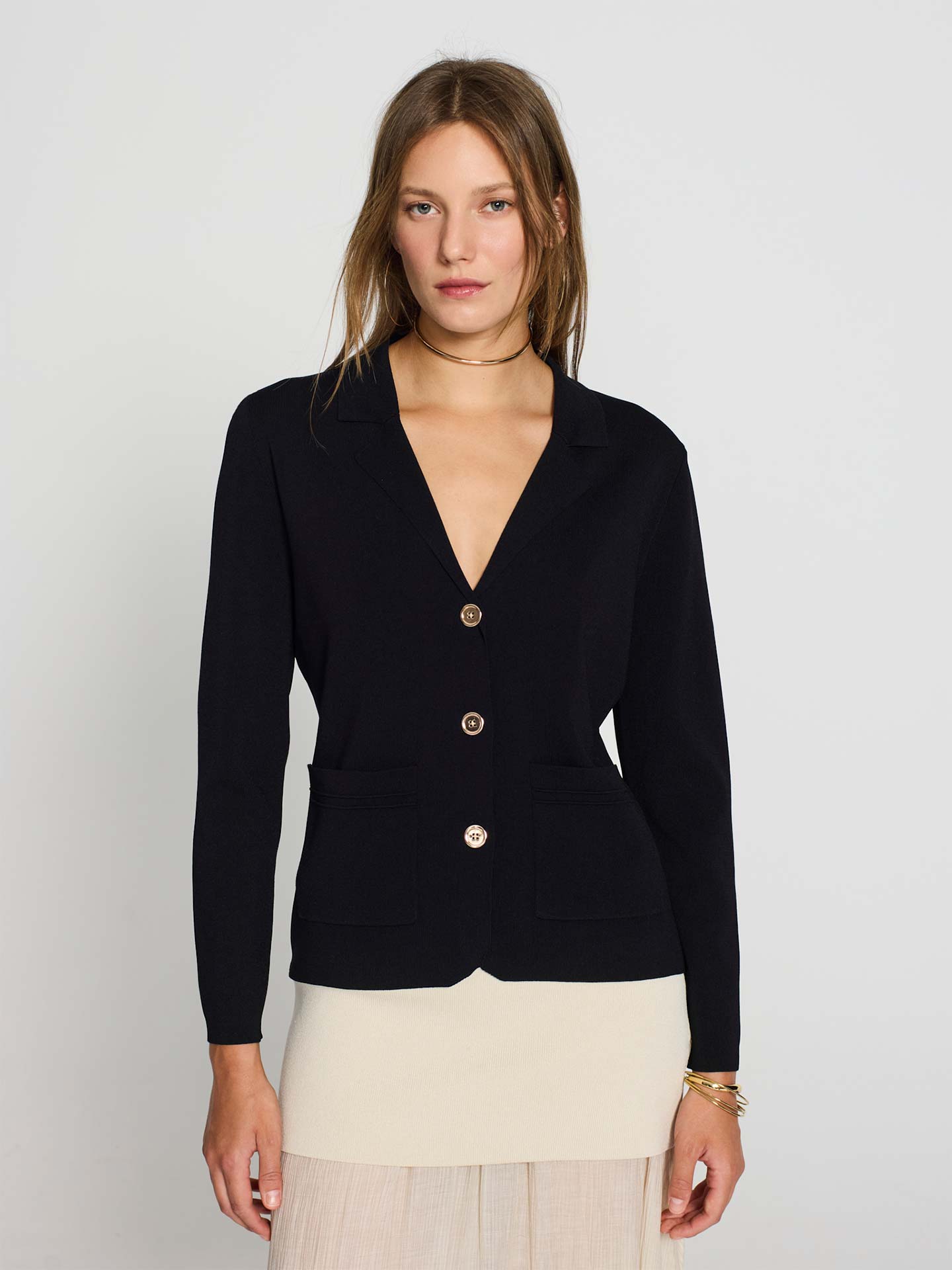 Casaco de Malha com Botões Metálicos