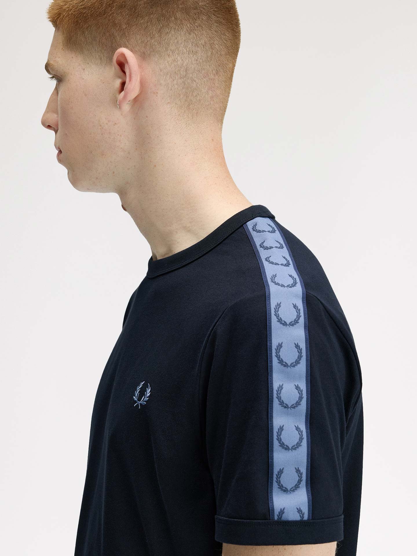 T-shirt Ringer com Fita Contrastante M4613