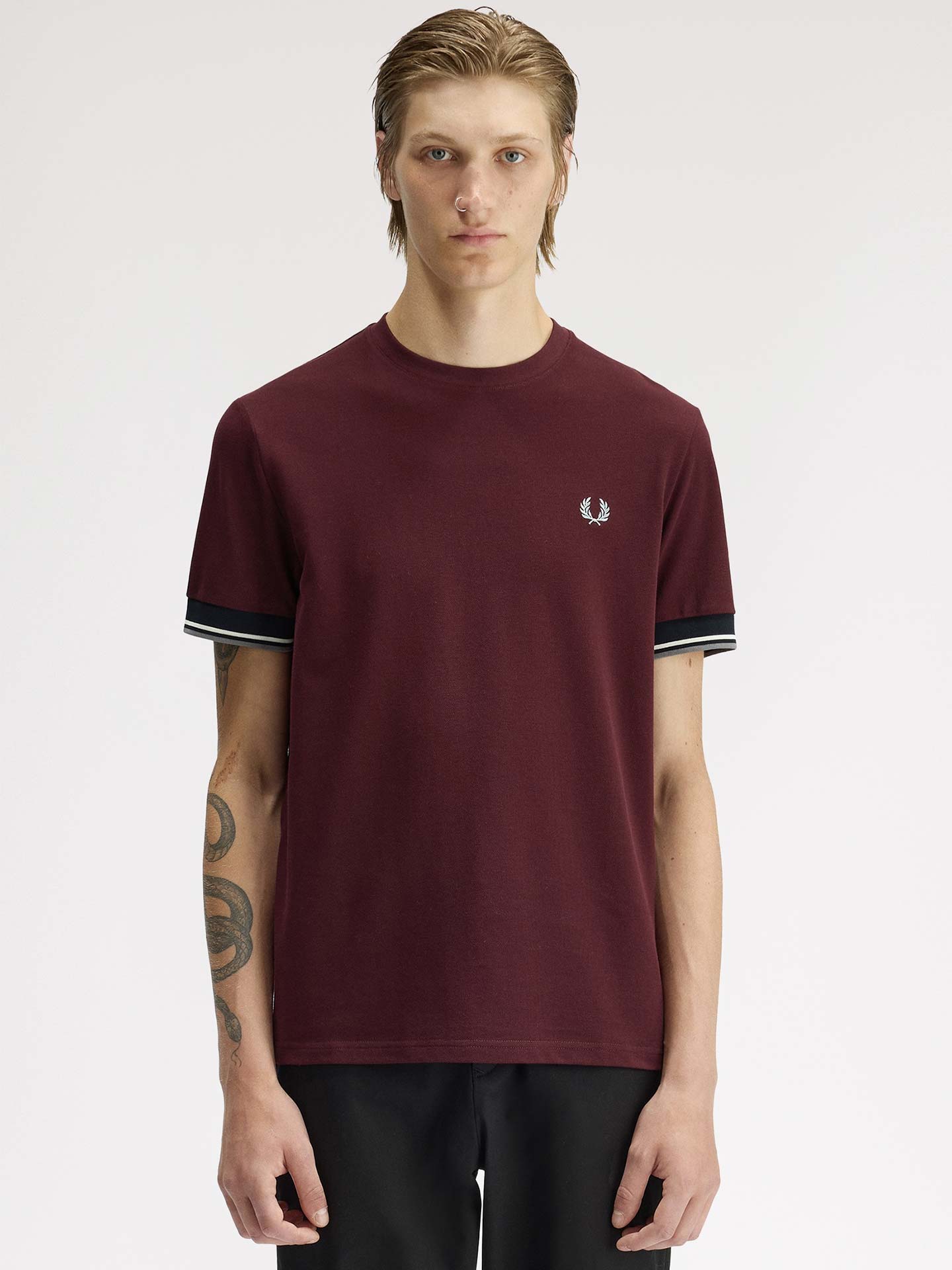 T-shirt com Punhos de Faixa Dupla M2396