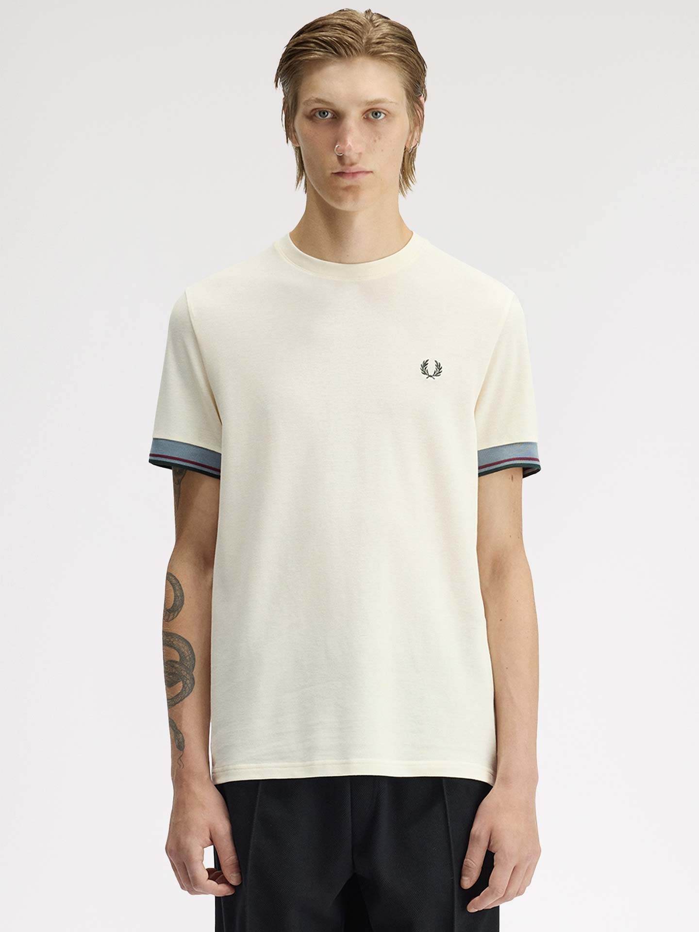 T-shirt com Punhos de Faixa Dupla M2396