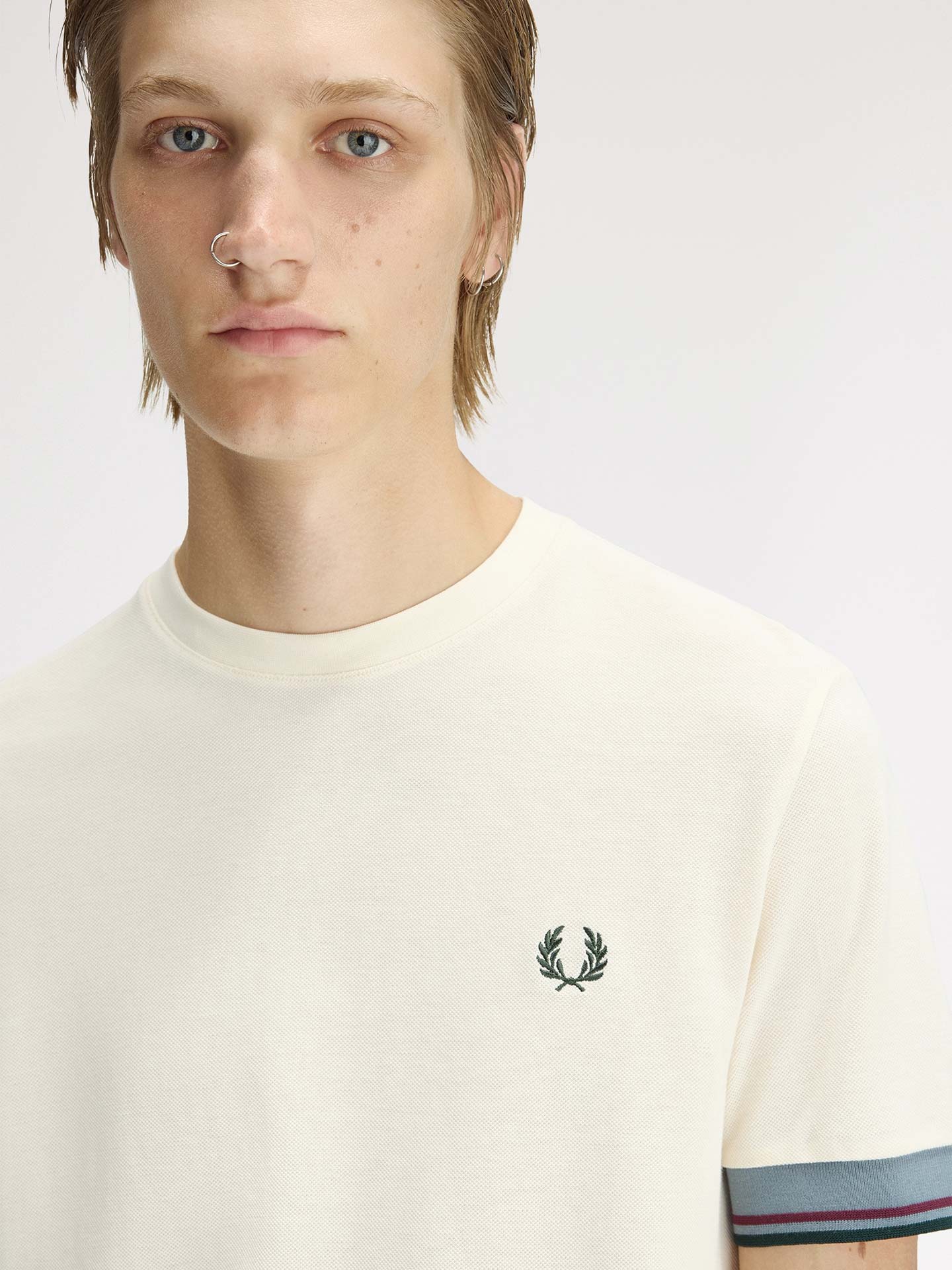 T-shirt com Punhos de Faixa Dupla M2396