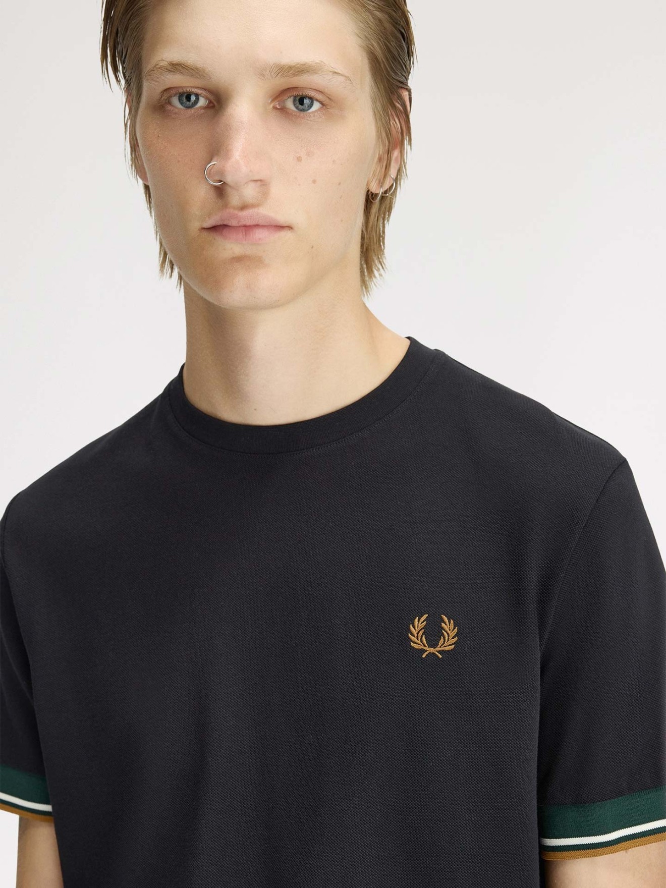 T-shirt com Punhos de Faixa Dupla M2396