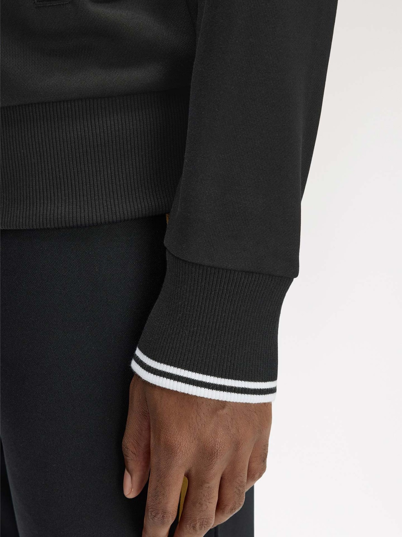 Blus�o com J1327