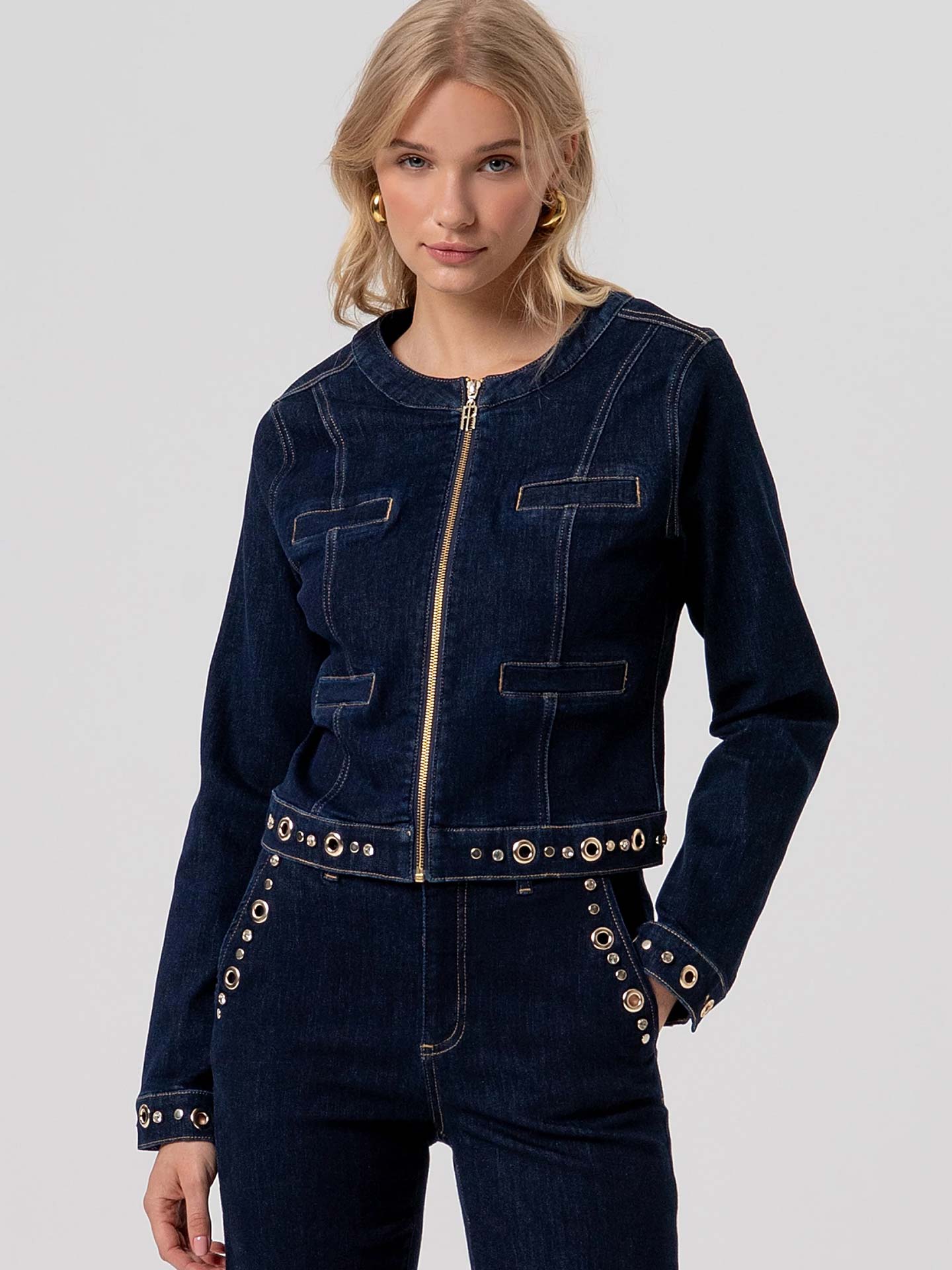 Blusão de Ganga com Ilhós Metálicos