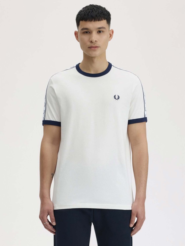 T-shirt com Fita Contrastante M4620