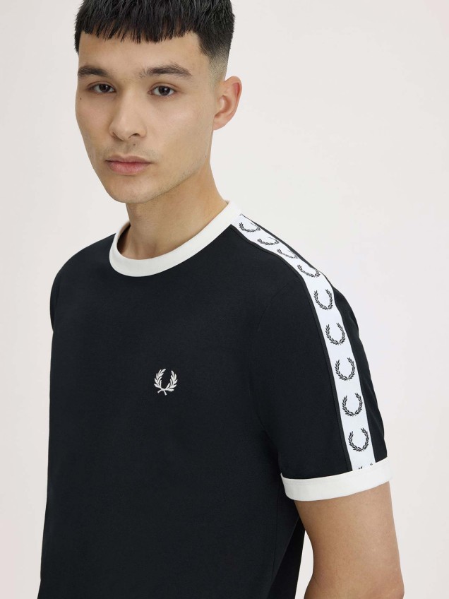 T-shirt com Fita Contrastante M4620