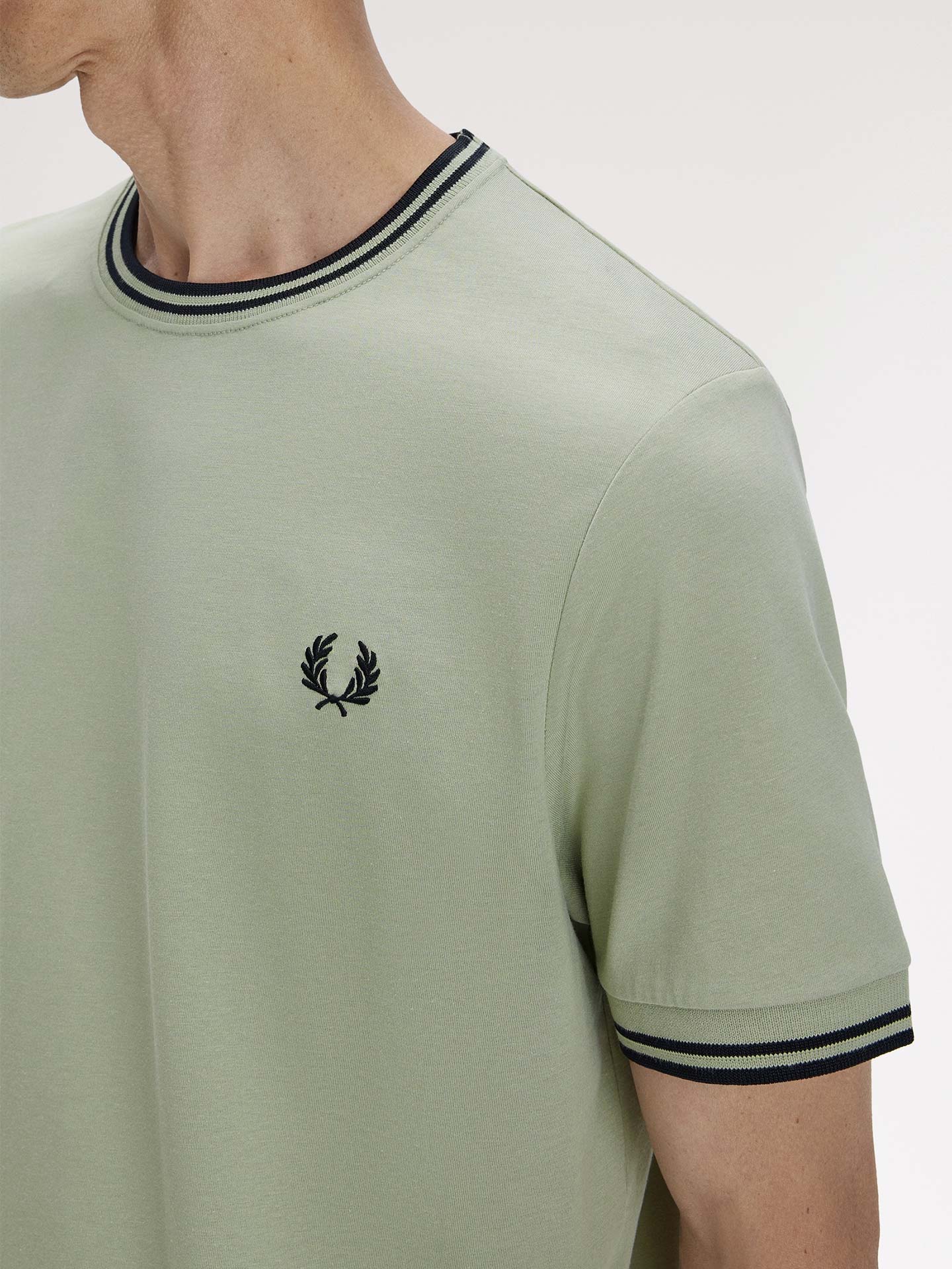 T-shirt com Riscas M1588V