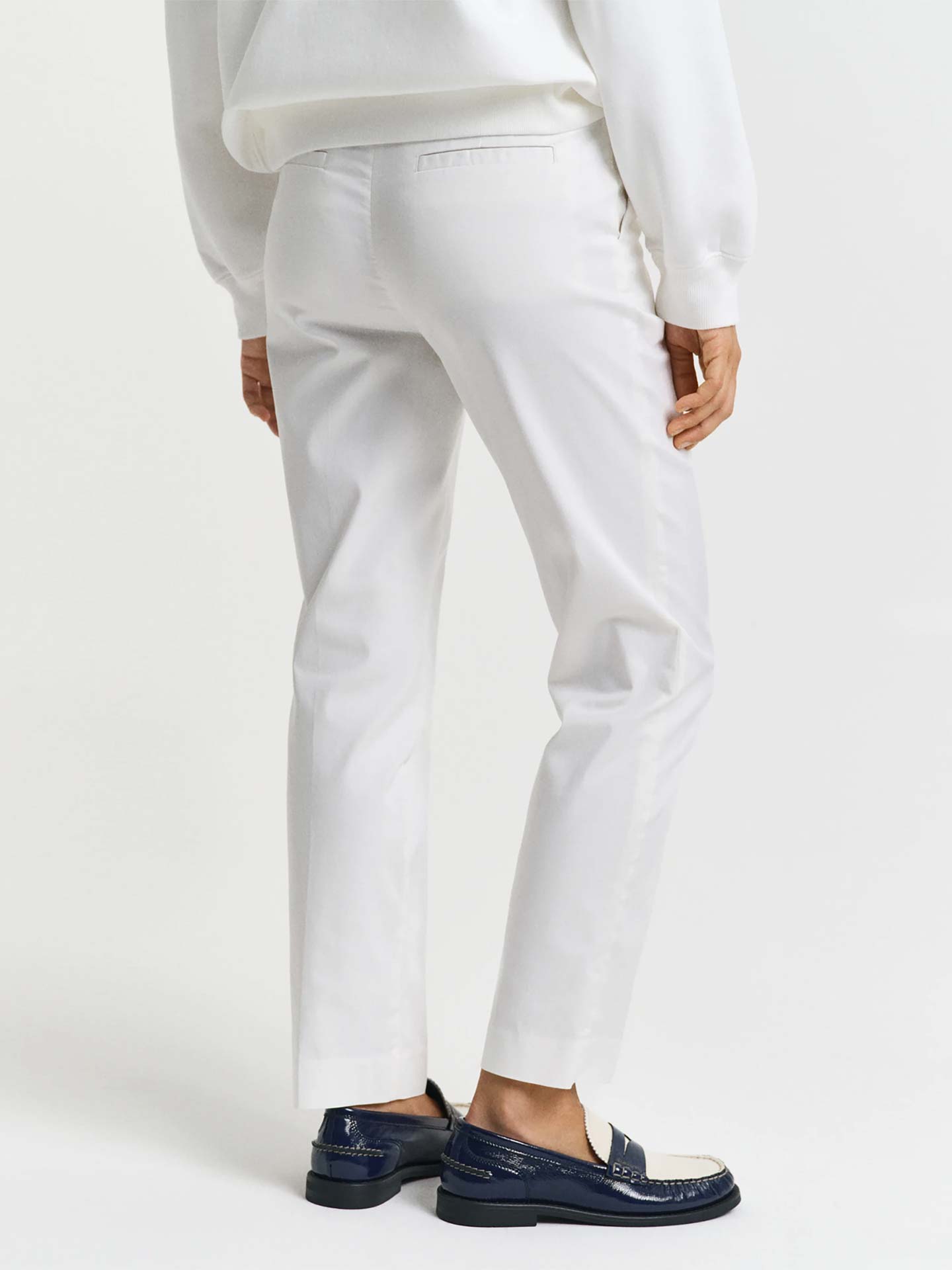 Calças Cropped Slim Fit