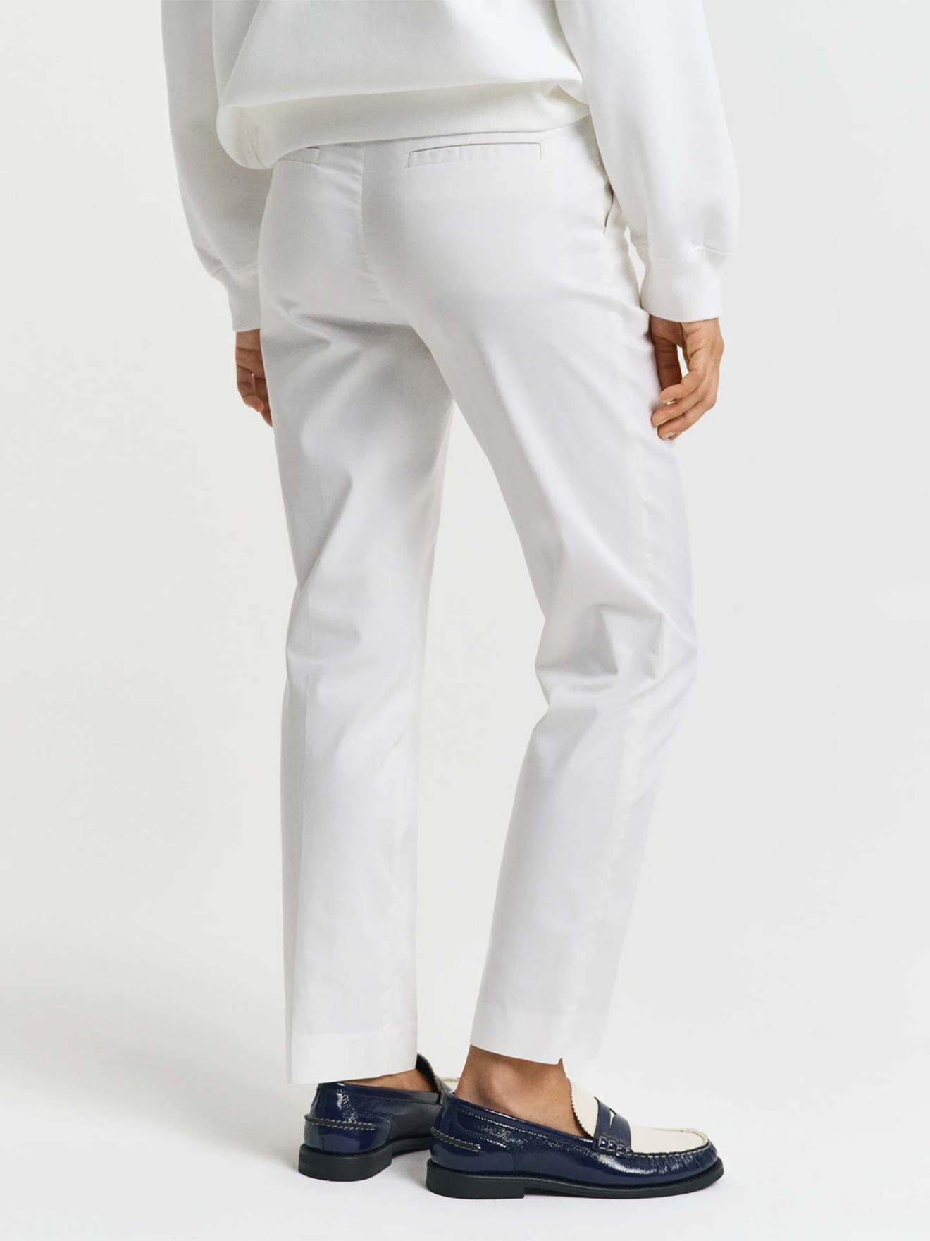 Calças Cropped Slim Fit