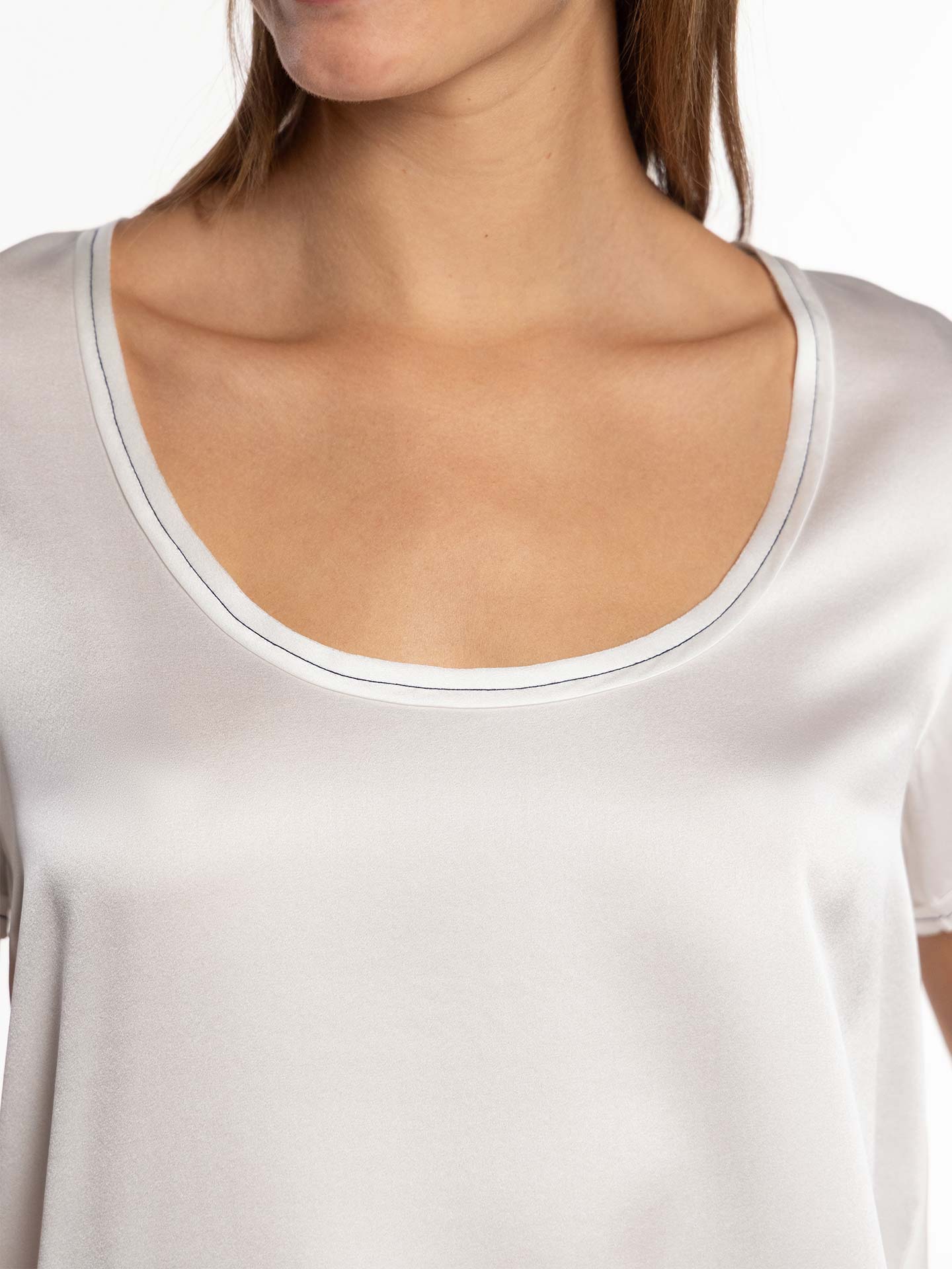 Top com Frente Acetinada
