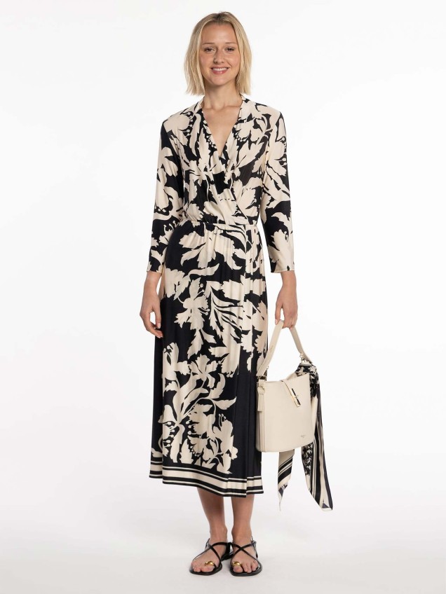 Vestido com Padrão Floral