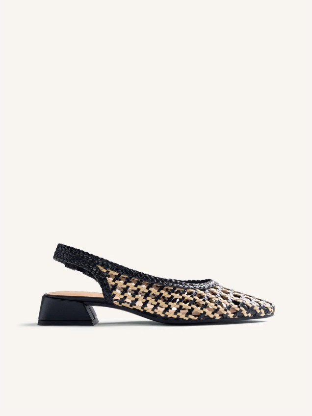 Sapatos de Salto Baixo Tran�ado em Couro