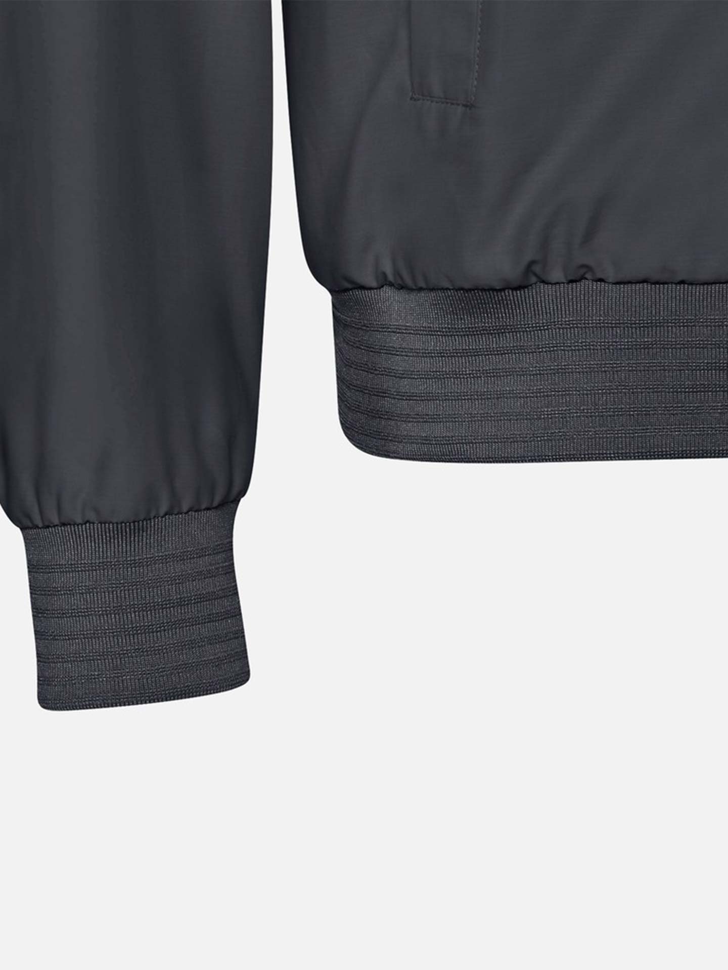 Blusão com Gola Subida Vincit