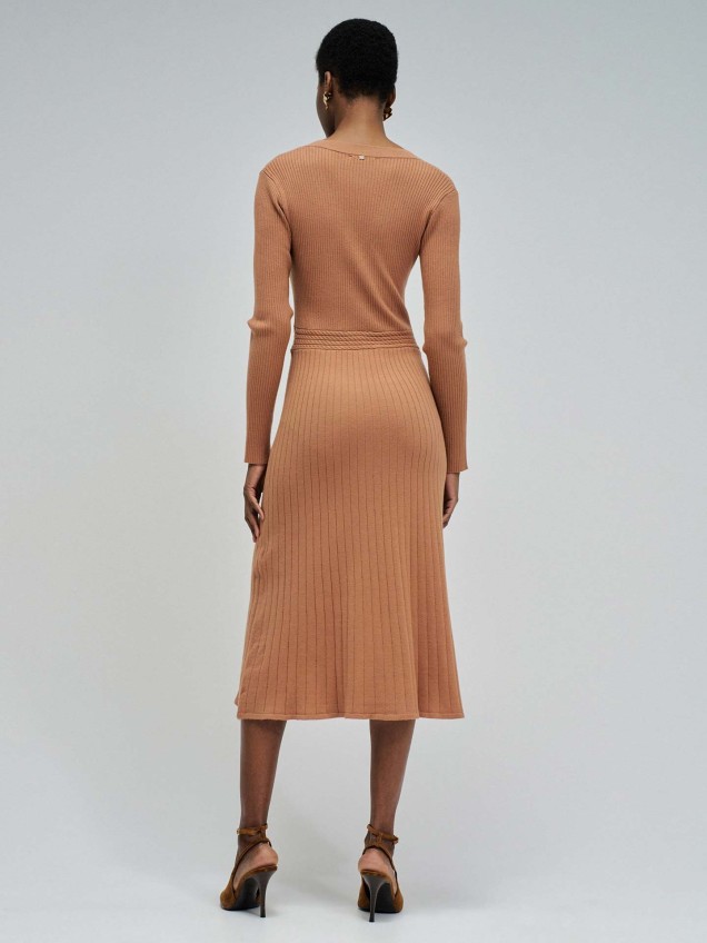 Vestido Midi de Malha Canelada