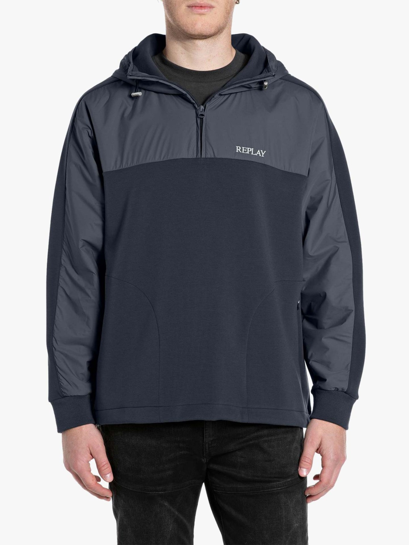 Sweatshirt Técnica com Capuz e Meio Fecho