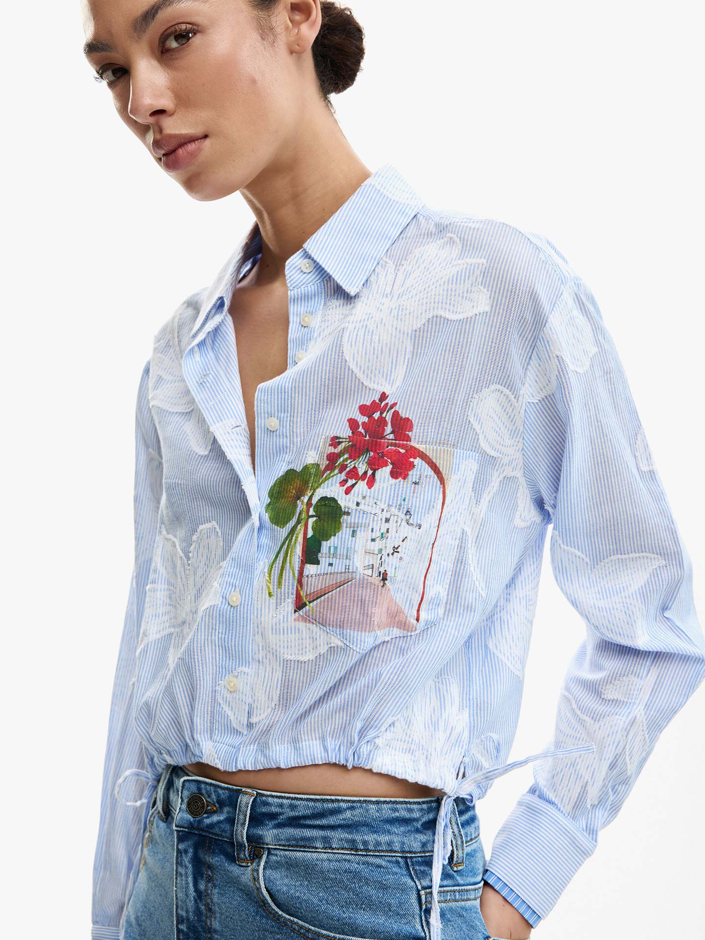 Camisa Cropped às Riscas