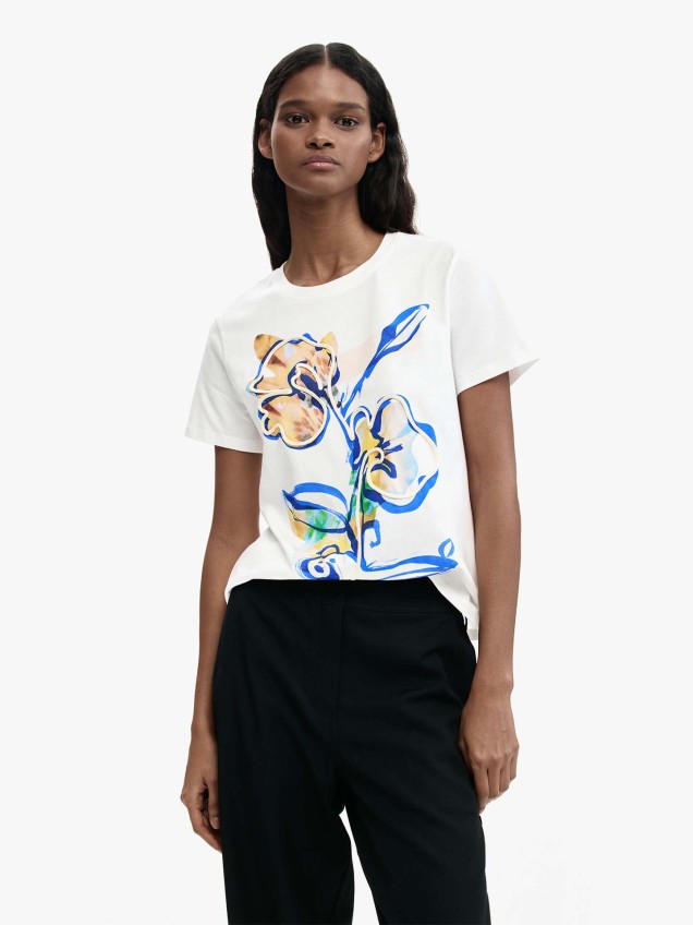 T-shirt com Estampado