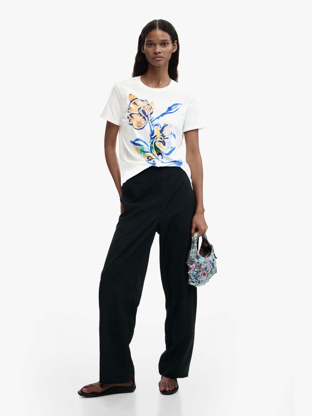 T-shirt com Estampado