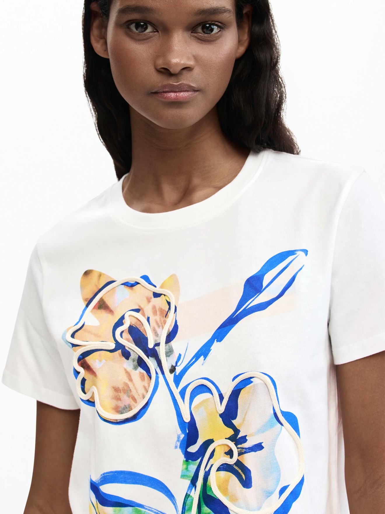 T-shirt com Estampado