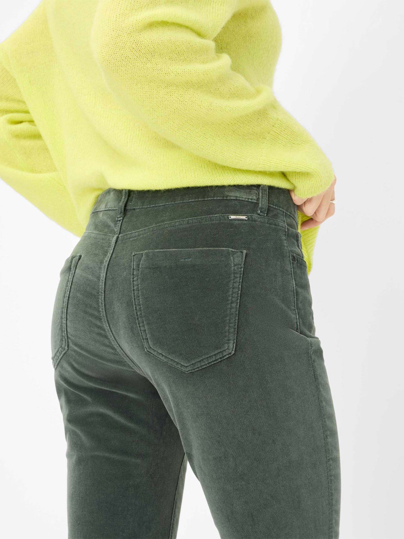Cal�as de Veludo Canelado High Waist