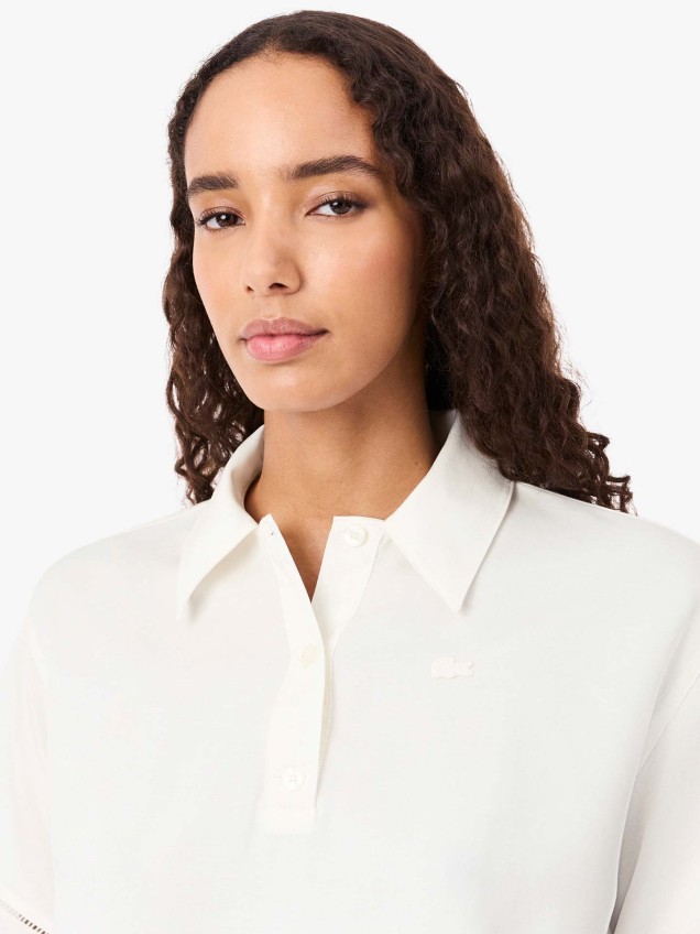 Polo Oversized com Detalhes em Renda
