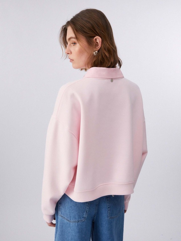 Sweatshirt com Gola de Pedraria