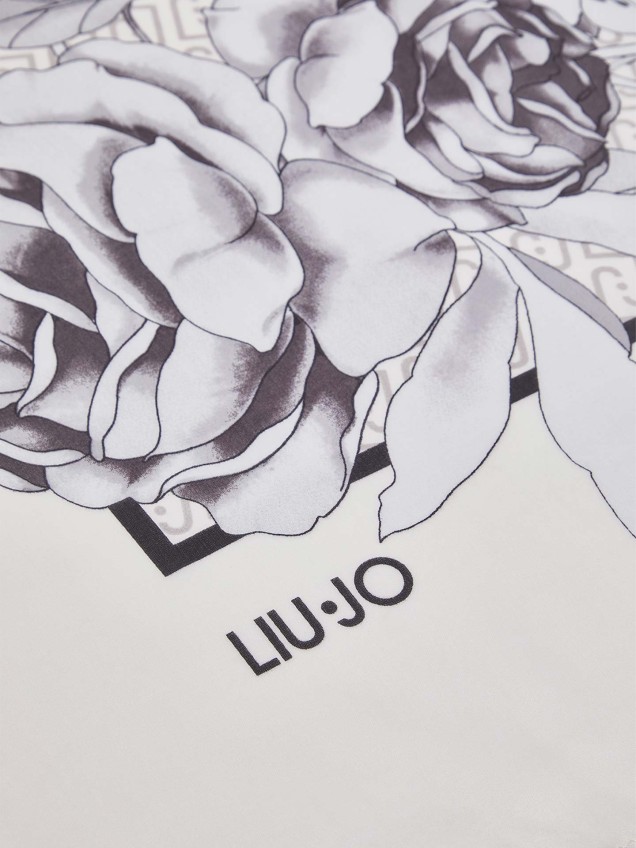 Lenço Quadrado com Estampado