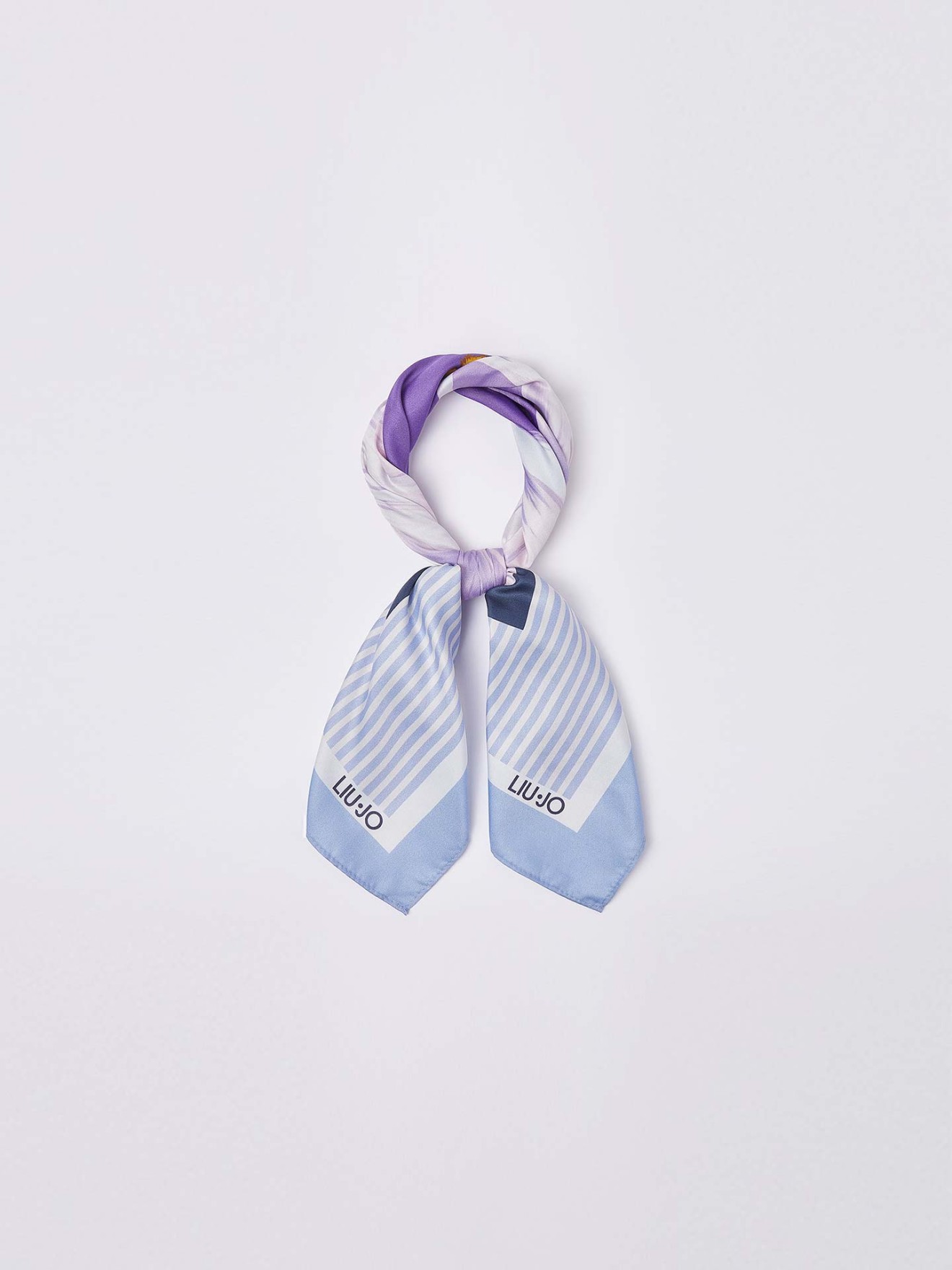 Echarpe com Padr�o Floral