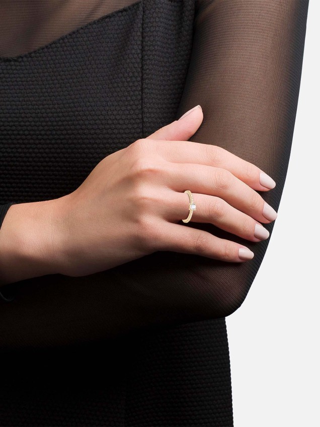 Anel Classy Solitaire