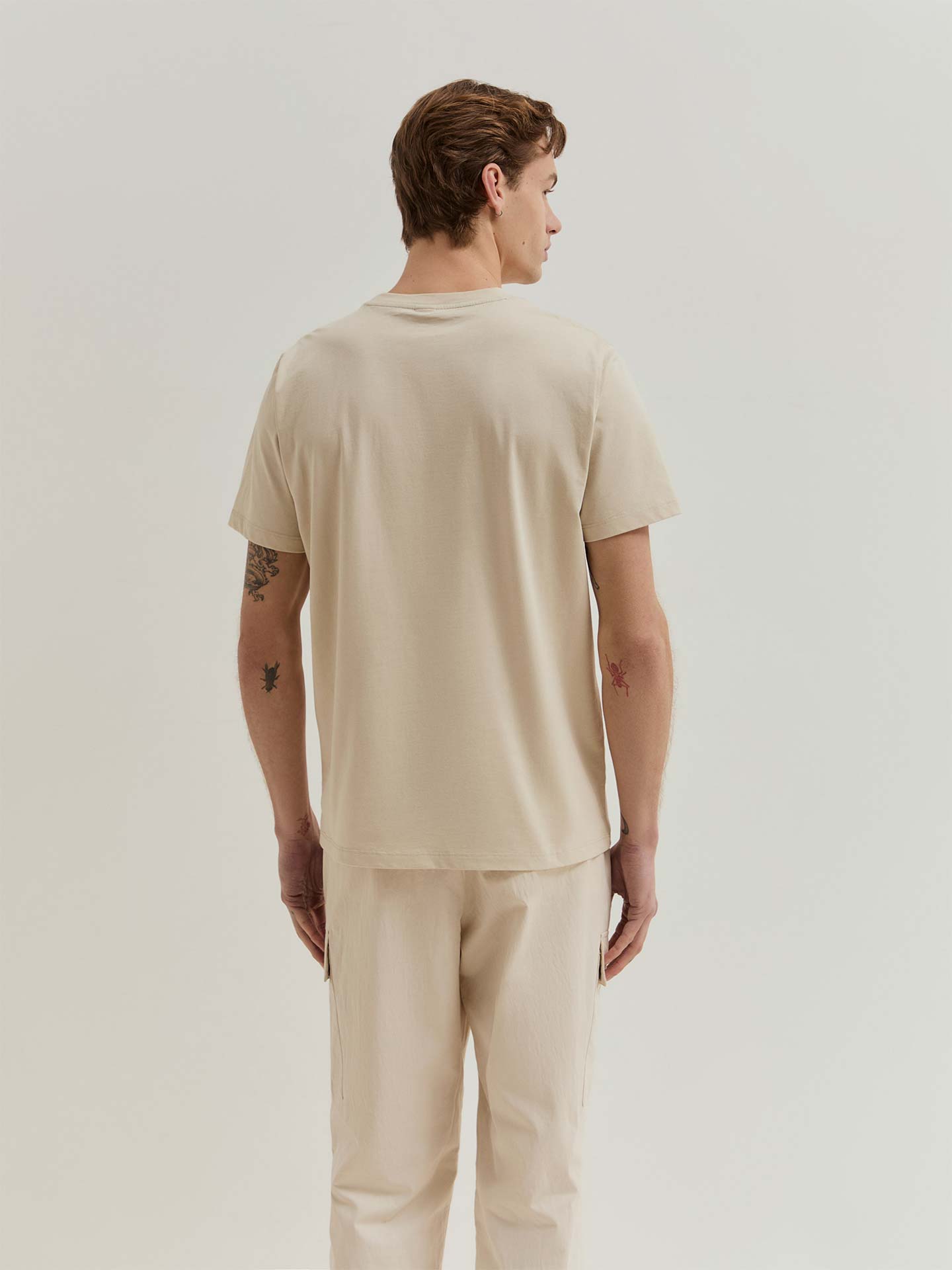 T-shirt com Logótipo Estampado
