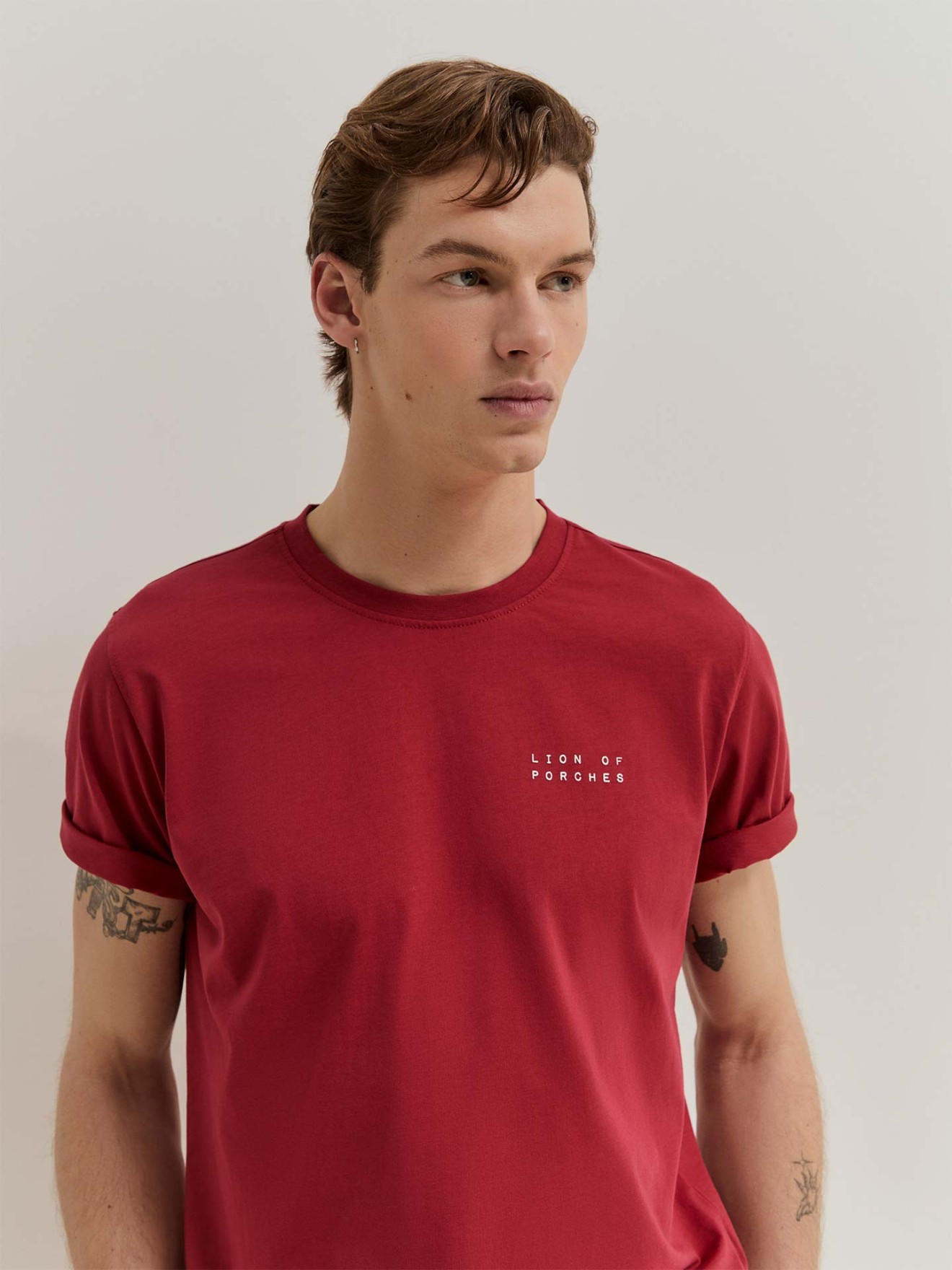 T-shirt com Logótipo Estampado