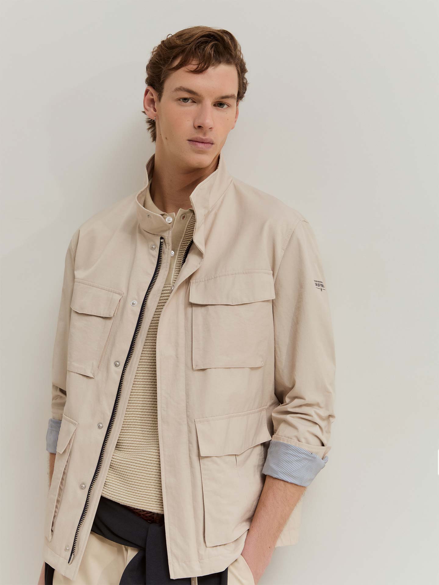 Blusão com Gola Subida