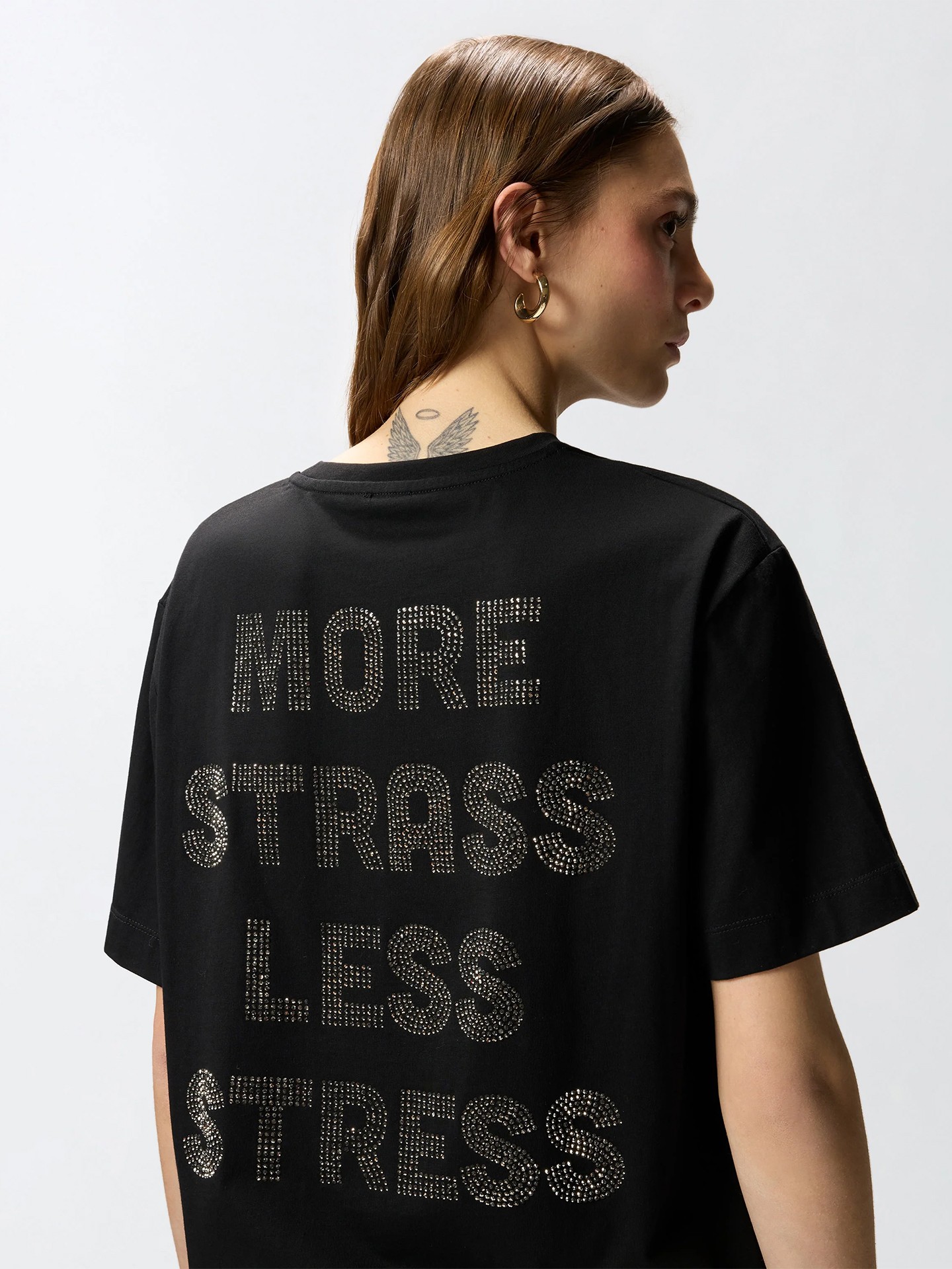 T-shirt com Logótipo em Strass