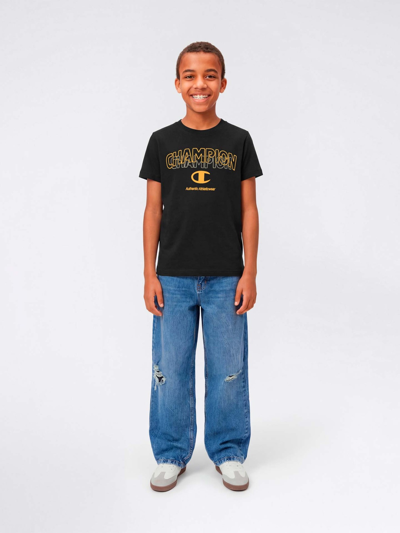T-shirt com Log�tipo Frontal