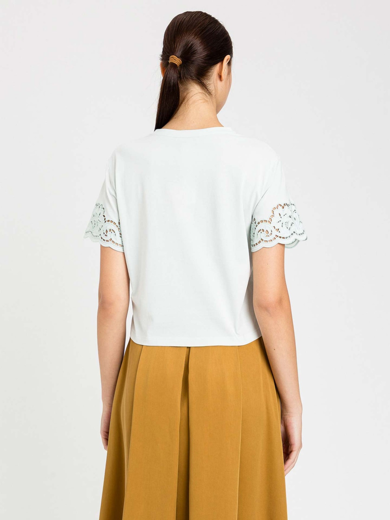 T-Shirt com Bordado