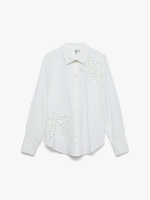 Camisa com Bordado Floral Perfurado