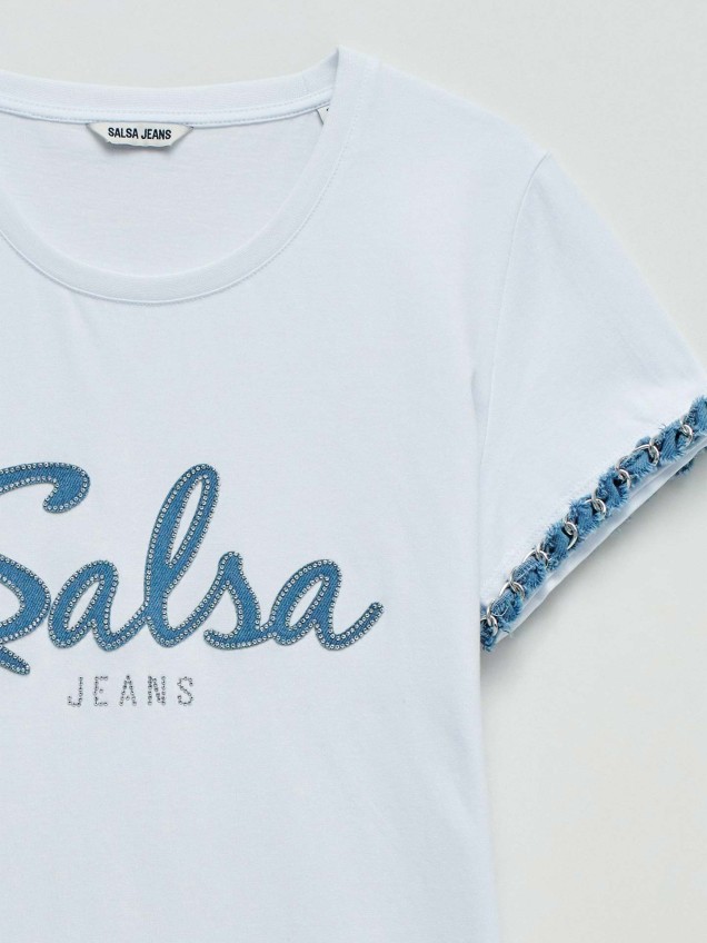 T-shirt Slim Fit com Brilhantes