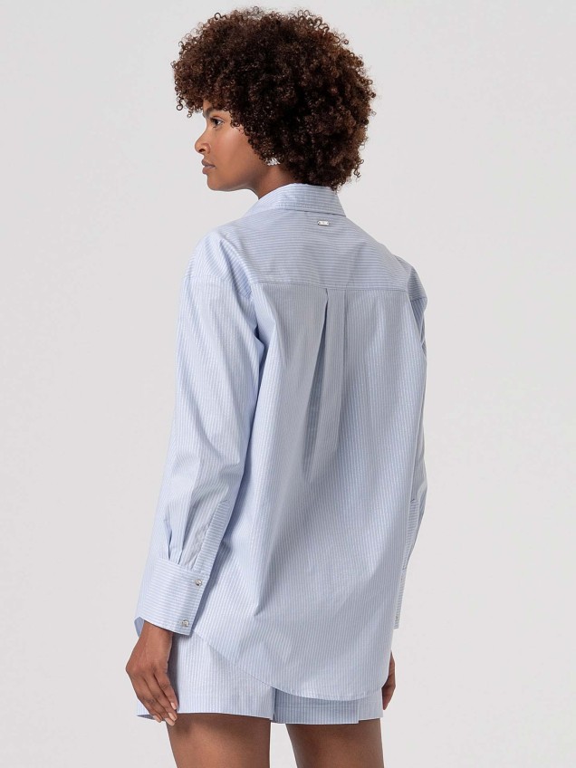 Camisa às Riscas com Fio de Lurex