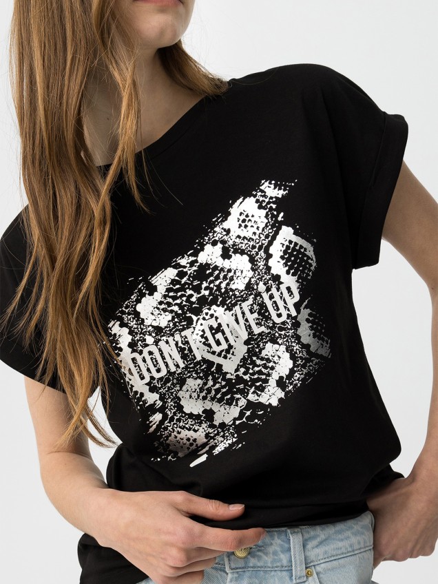 T-shirt com Estampado