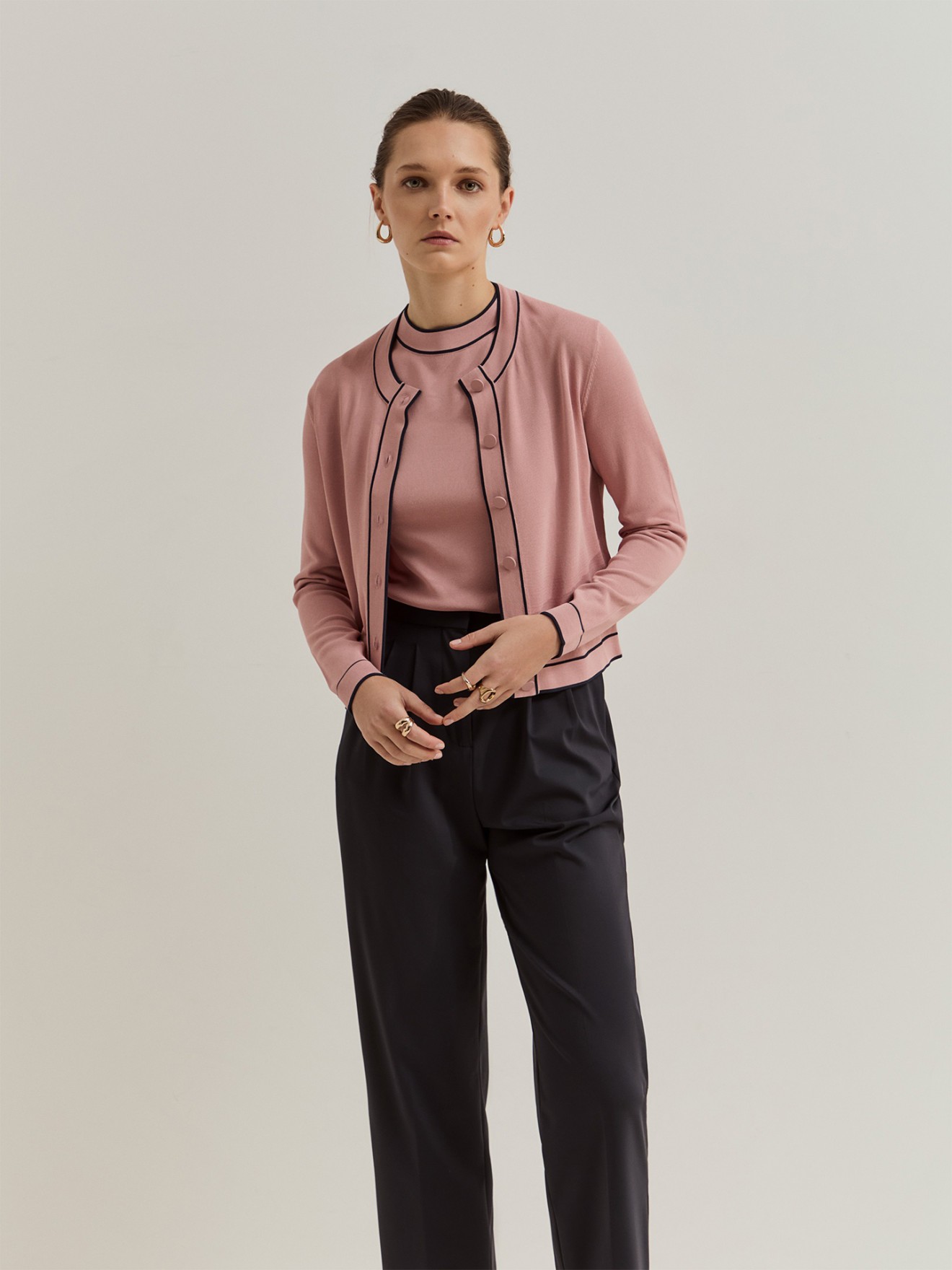 Casaco de Malha com Riscas em Contraste