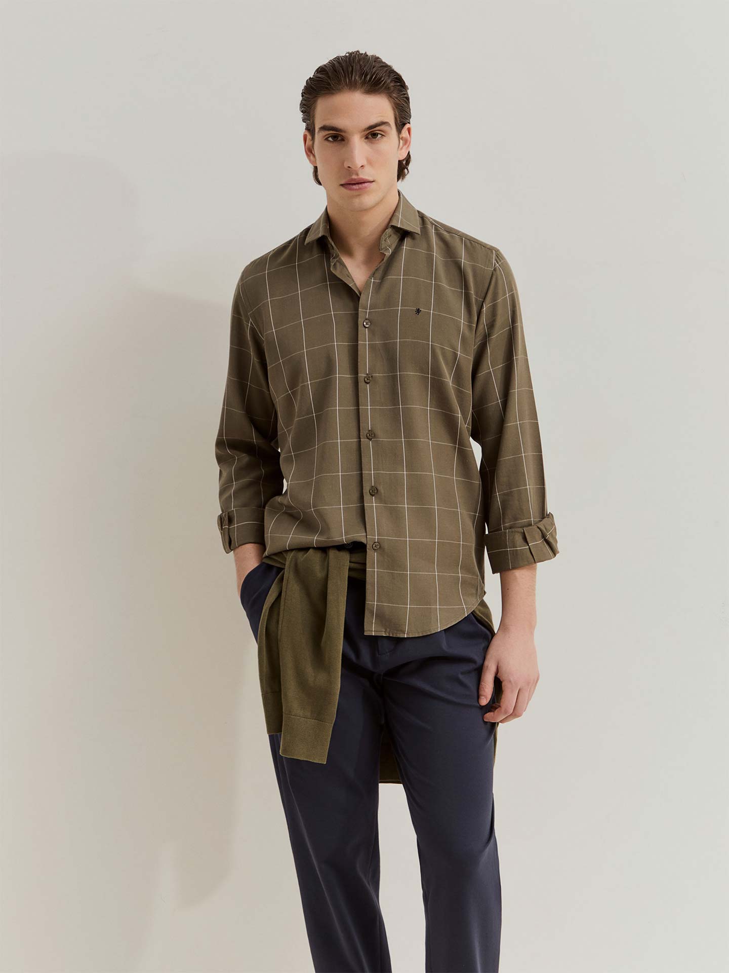 Camisa Regular Fit aos Quadrados