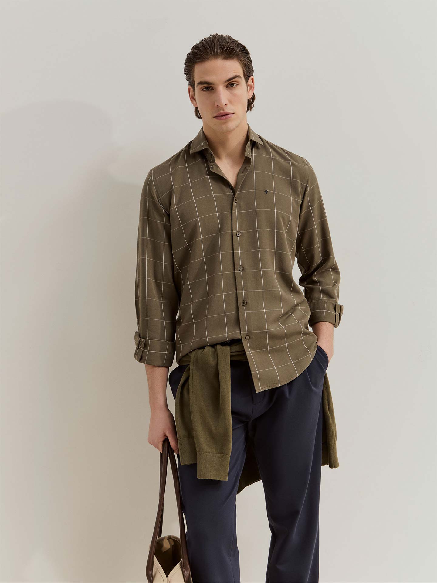 Camisa Regular Fit aos Quadrados
