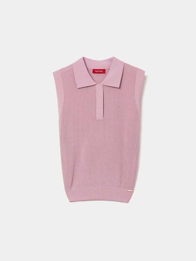 Polo de Manga Cava em Malha Perfurada