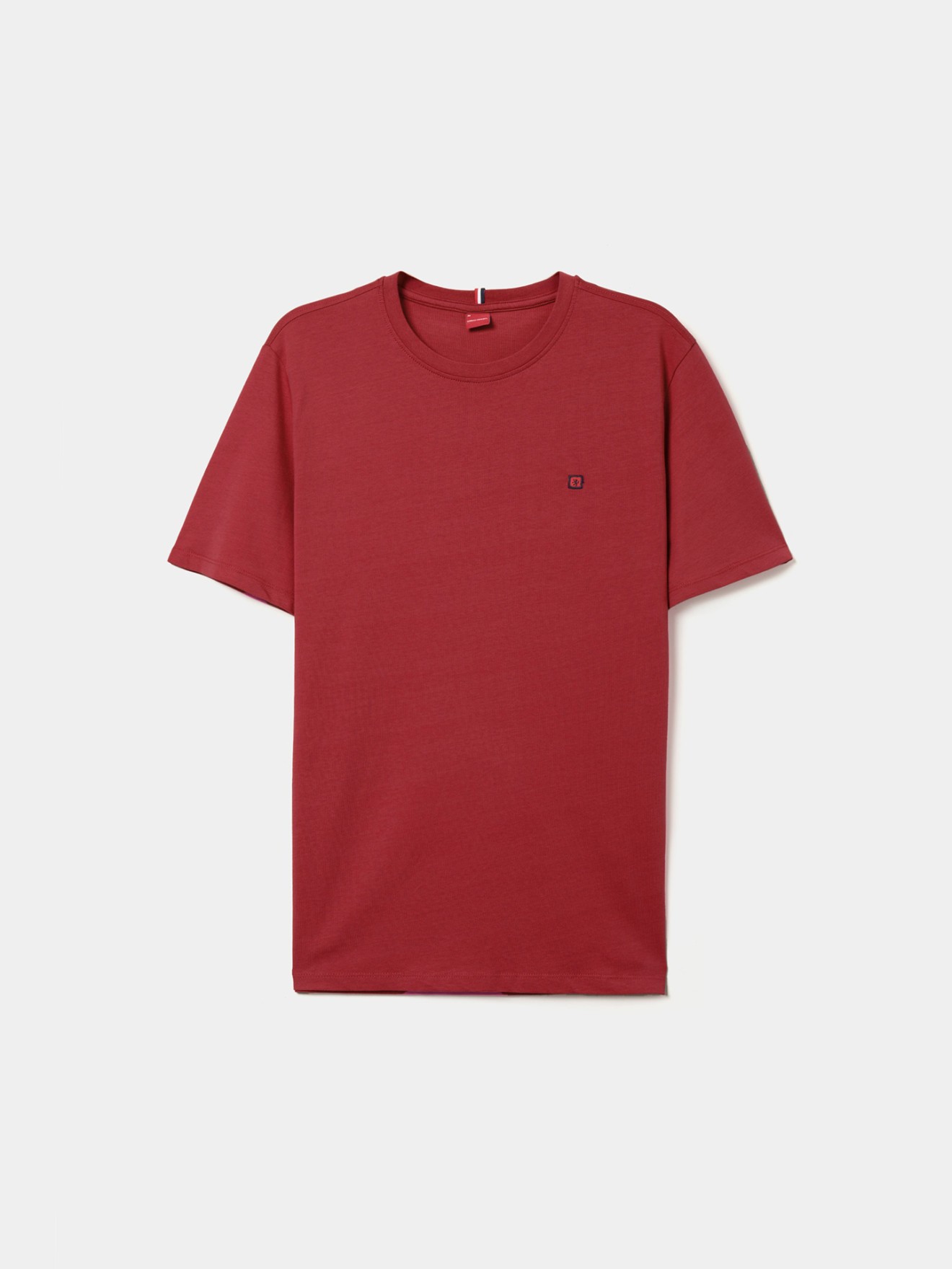 T-shirt Básica com Bordado