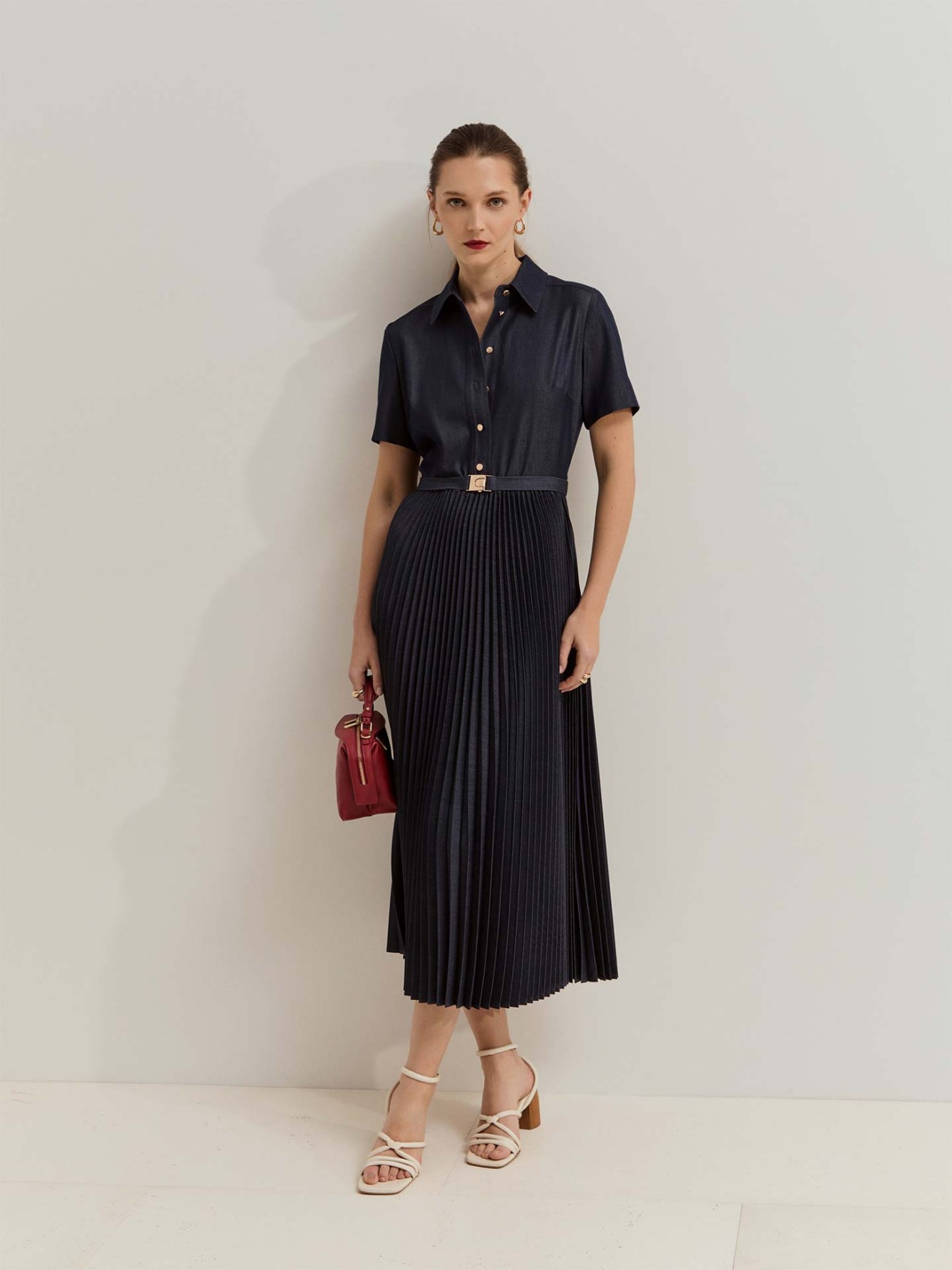 Vestido Camiseiro Midi Efeito Ganga