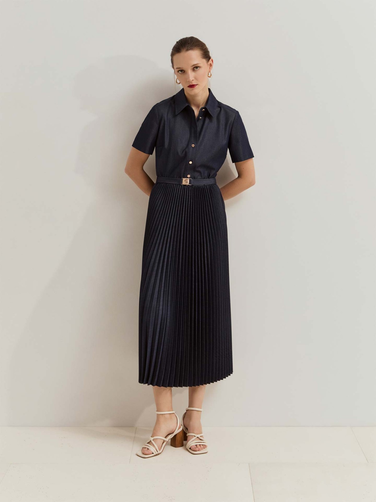 Vestido Camiseiro Midi Efeito Ganga