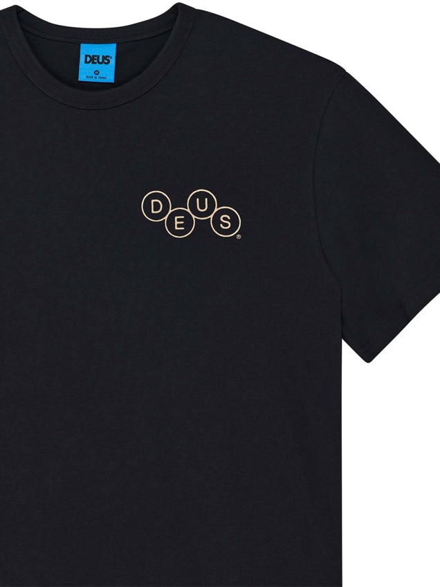 T-shirt Mechanism