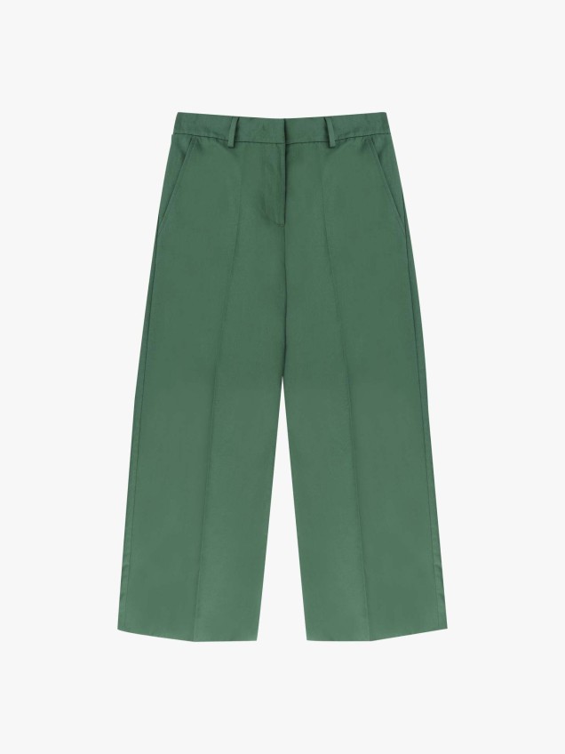 Cal�as Cropped WKDZIRCONE