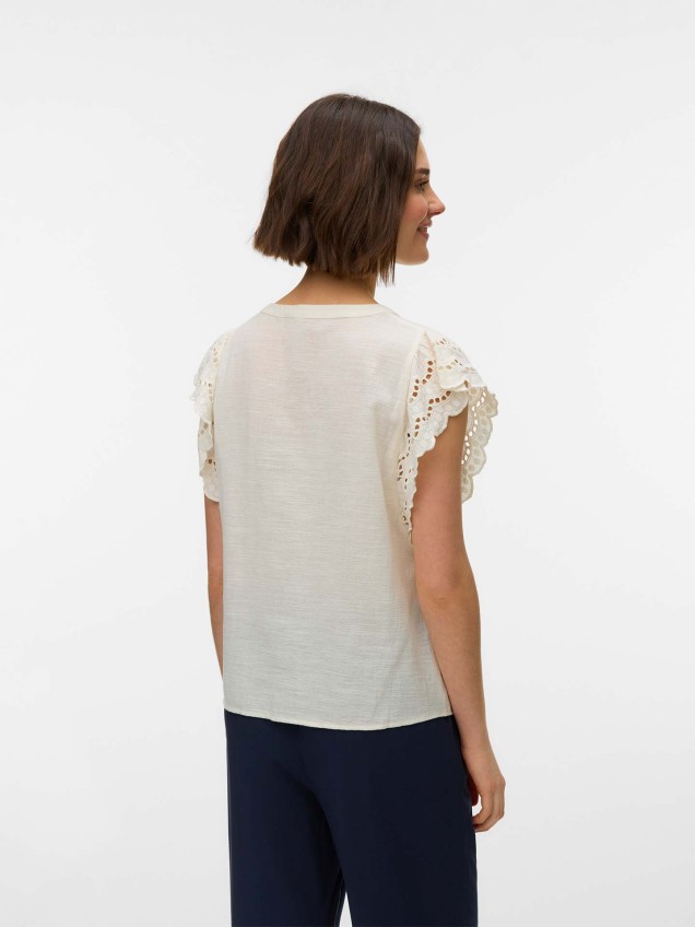 Blusa com Decote em V