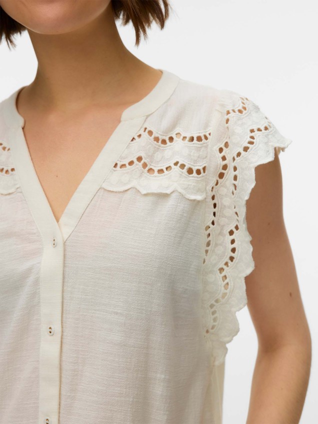 Blusa com Decote em V